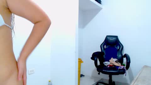  Hey guysI am BrendaWelcome my room online show from December 5, 11:34 pm