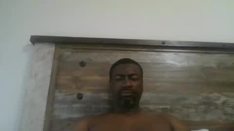 bluuthunder1914 online show from January 15, 6:29 pm