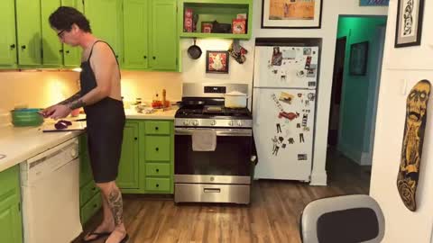 ZuperZexyZounds online show from April 19, 6:10 pm