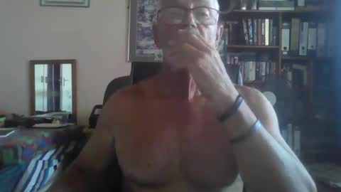 Bobbgud online show from April 16, 12:49 pm