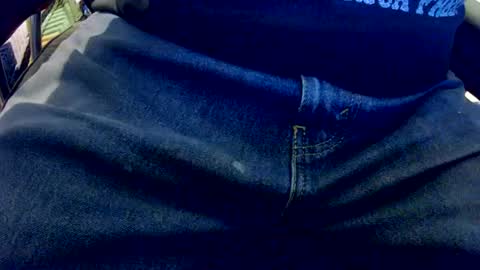 Snapshot of bobbie420_ chatting on October 11, 1:32 am bobbie420_ online show from October 11, 1:32 am