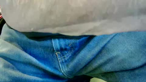 bobbie420_ online show from March 28, 1:40 am