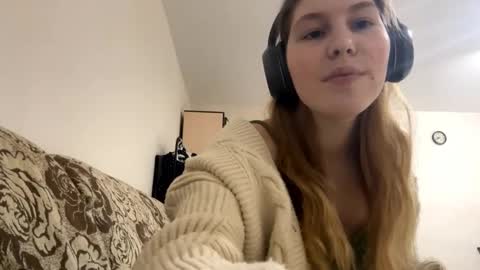 Kate online show from March 4, 3:20 pm