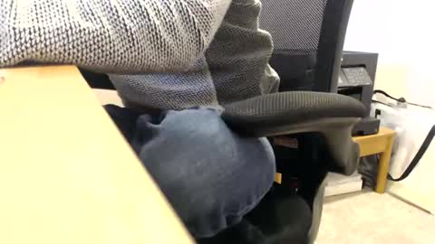 Snapshot of bobbuild chatting on December 12, 11:17 am bobbuild online show from December 12, 11:17 am