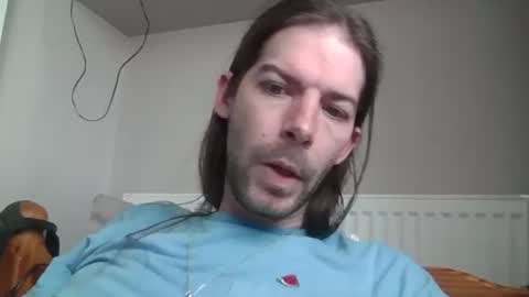 bobbysinger2009 online show from April 5, 5:10 pm