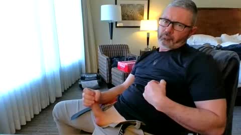 bobjones5003 online show from February 28, 6:09 pm