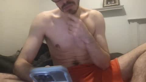 Snapshot of boblight221 chatting on February 5, 6:15 pm boblight221 online show from February 5, 6:15 pm