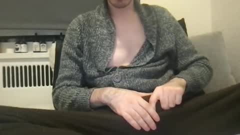 Snapshot of boblight221 chatting on February 21, 3:12 am boblight221 online show from February 21, 3:12 am