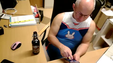 bodymen1 online show from March 4, 11:35 pm