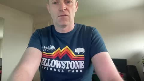 Snapshot of boegieboy76 chatting on February 11, 12:47 pm ask me online show from February 11, 12:47 pm