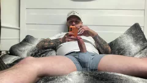 boner4you1994 online show from April 29, 6:07 am