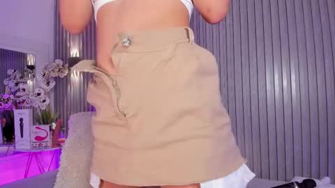 bonet_iris online show from March 19, 7:30 pm