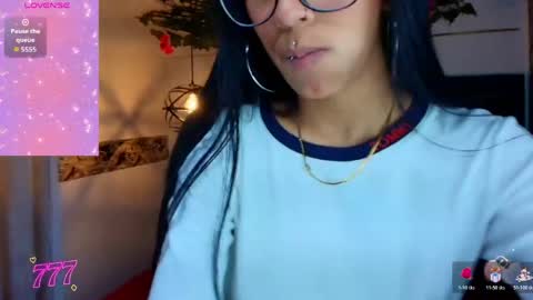 BONIE WILLS online show from April 9, 12:22 pm