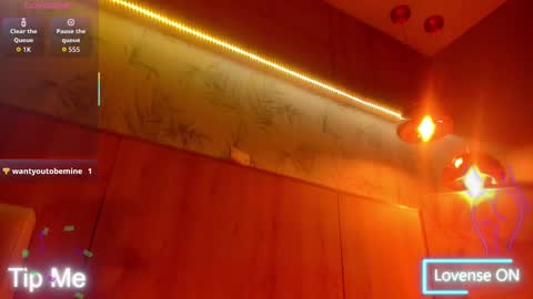 Bonie Smith online show from November 5, 11:29 pm