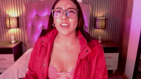 bonnali_lune online show from October 24, 1:17 am