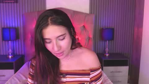 bonnali_lune online show from November 13, 10:34 pm