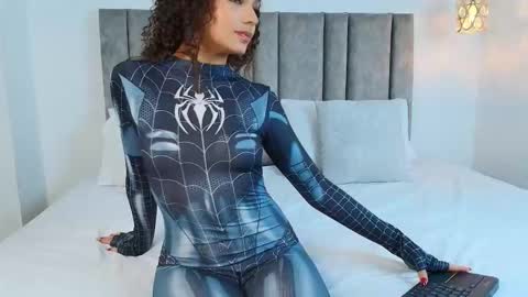 Bonnie online show from November 1, 7:29 am