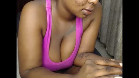 booby_candy online show from April 10, 2:06 am