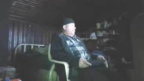 Booshwa online show from April 19, 5:19 am