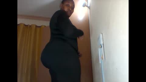 sandrah online show from March 4, 12:39 am