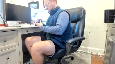 Boredhorndog online show from December 11, 5:03 pm