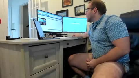 Boredhorndog online show from January 28, 5:03 pm