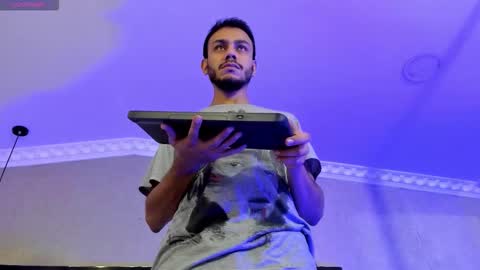 Boss online show from January 10, 12:54 pm