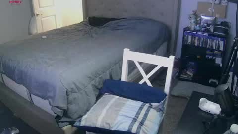 uncutpr online show from April 21, 1:42 am