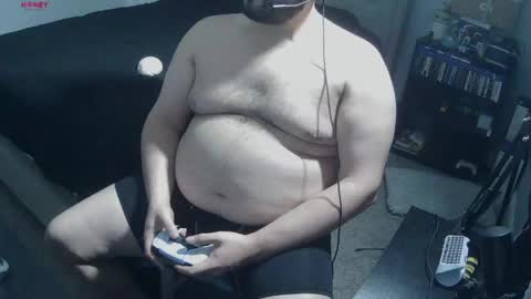 uncutpr online show from April 25, 12:35 am