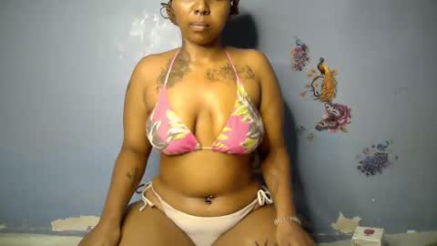 botty_queen online show from April 16, 8:20 pm