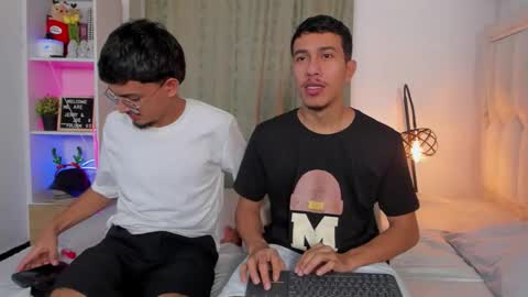 boy_jerry online show from February 22, 7:34 am