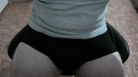 boybwc online show from December 4, 10:07 am