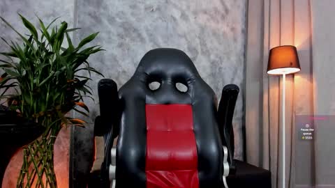 boyc02_ online show from March 18, 1:11 am