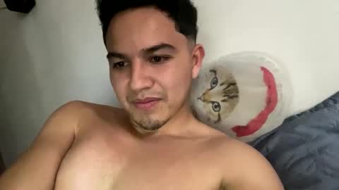 boyfit2023 online show from December 22, 9:20 pm