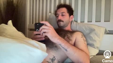 boyfriend_shrapnel online show from September 10, 7:53 am