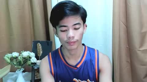 HI IM JAMES DONT FORGET GIVE ME THUMBS UP AND JOIN TO MY FANCLUB online show from November 3, 4:52 pm