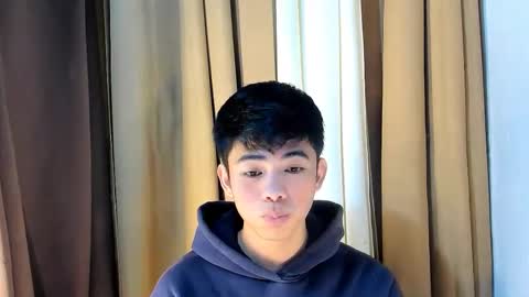 HI IM JAMES DONT FORGET GIVE ME THUMBS UP AND JOIN TO MY FANCLUB online show from March 17, 2:16 am