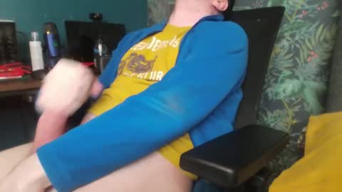 Snapshot of boyojacko chatting on December 21, 11:02 pm boyojacko online show from December 21, 11:02 pm