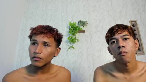 ALEX - TAYLER  -MIKE online show from April 7, 4:47 am