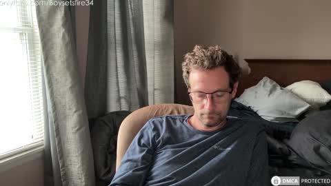 Snapshot of boysetsfire34 chatting on September 25, 2:24 pm boysetsfire34 online show from September 25, 2:24 pm