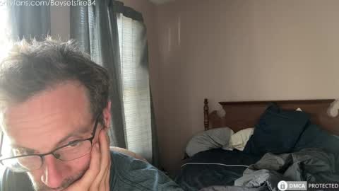 Snapshot of boysetsfire34 chatting on September 14, 7:04 pm boysetsfire34 online show from September 14, 7:04 pm
