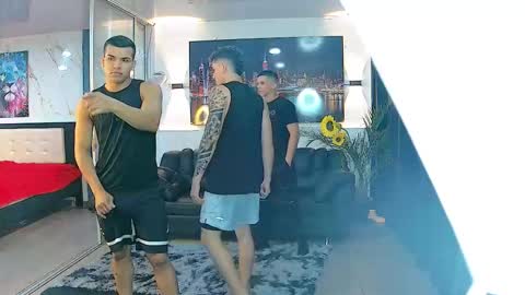 Angelo Mark Fernando Taylor online show from March 27, 11:33 am