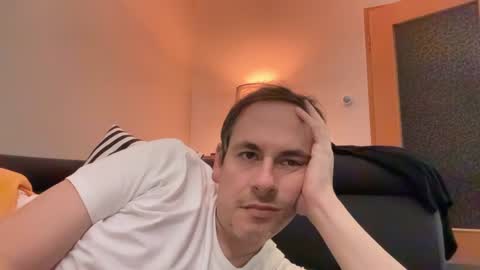 boytoyhh online show from January 24, 8:32 pm