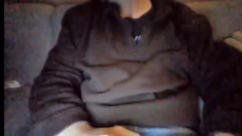 boytoy2002 online show from December 8, 3:40 am