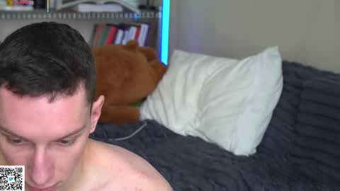 BoyTurtle online show from February 8, 7:45 am