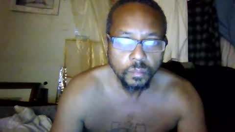 Snapshot of bpharrel34 chatting on October 26, 3:40 am bpharrel34 online show from October 26, 3:40 am