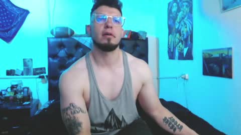 brad hot boy online show from April 7, 3:36 pm