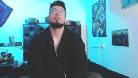 brad hot boy online show from April 16, 3:34 pm