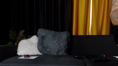 brailkims online show from February 24, 2:42 pm