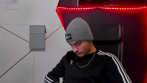 BrandonTateX online show from February 18, 4:51 pm